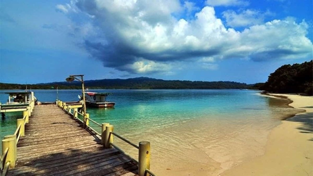 Menikmati Keindahan Taman Nasional Ujung Kulon