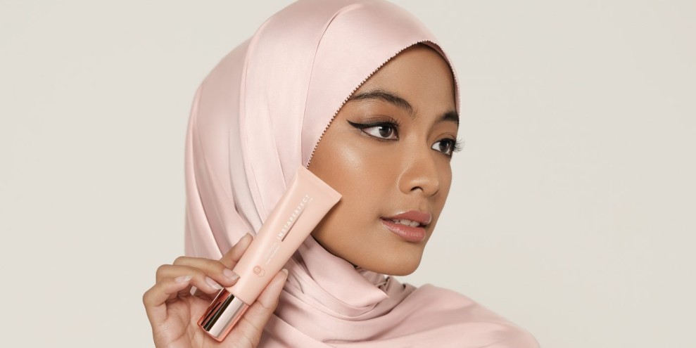 Rahasia Makeup Flawless Tahan Lama Tanpa Produk Mahal Menurut MUA Profesional Kediri