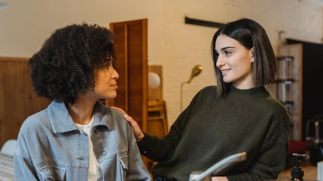 Zodiak Dengan Kecerdasan Sosial Tinggi Peka Memahami Emosi Orang Dan Hubungan