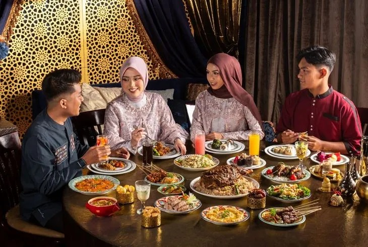 Shangri-La Surabaya Sajikan 1000 Menu Buka Puasa Bertema Arabian Charm Menarik