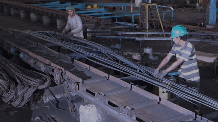 Penjualan Besi Beton PT Betonjaya Manunggal Turun, Tapi Laba Tetap Naik karena Kurs Menguat