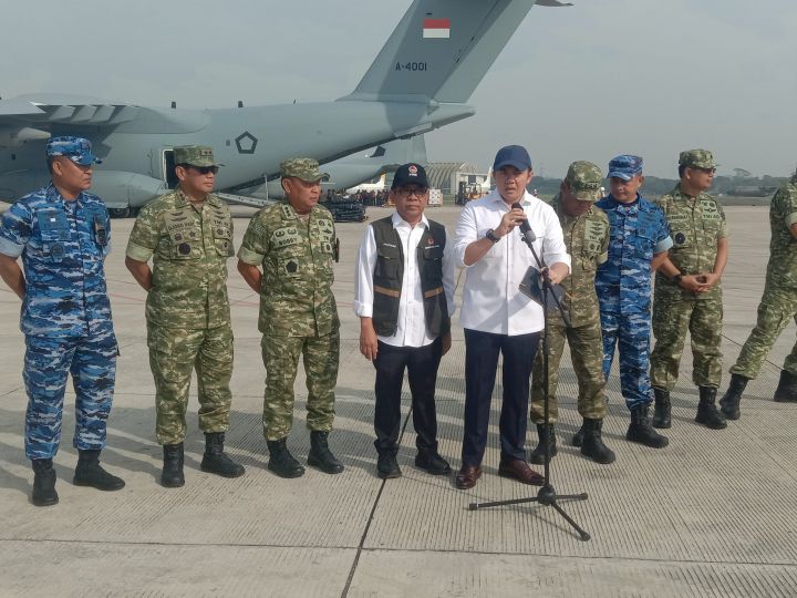 Seskab Jelaskan Bantuan Logistik Pemerintah Untuk Korban Banjir Tiga Provinsi