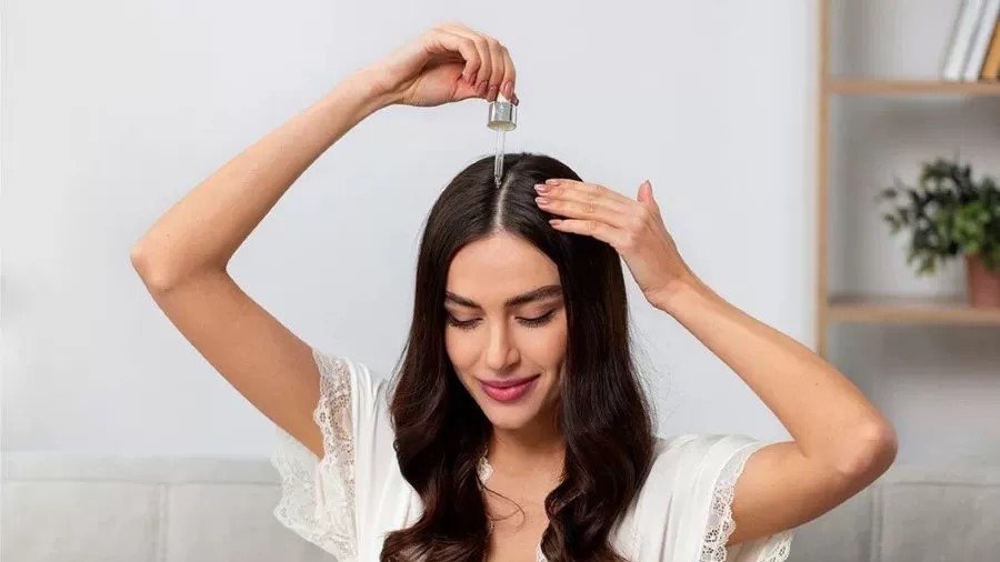 Manfaat Niacinamide dan Hyaluron untuk Menjaga Kulit Kepala Sehat dan Rambut Kuat dari Akar