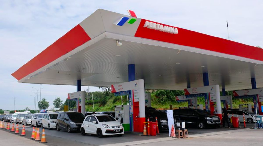 Pertamina Hadirkan Promo Pulang Lebaran Dengan Diskon BBM Sampai Rp300 Per Liter Di SPBU Berpartisipasi Pertamina Hadirkan Promo Pulang Lebaran Dengan Diskon BBM Sampai Rp300 Per Liter Di SPBU Berpartisipasi