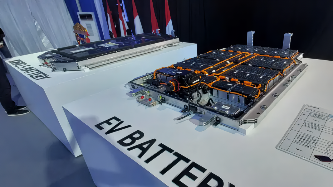 Megaproyek Baterai Tetap Jalan di Masa Transisi