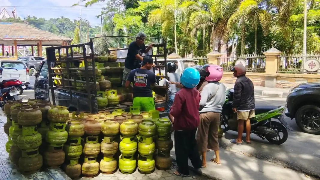 Warga Tana Toraja Siap Siap Besok 500 Tabung Gas Dijual Murah