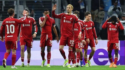 Liverpool Kembali Bidik Geertruida Bek Belanda Serbaguna Untuk Perkuat Pertahanan Musim Depan