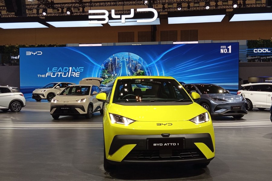BYD Atto 1, Mobil Listrik Rp 195 Juta Hadir di GIIAS 2025