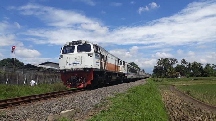 Kereta Api Dukung Mobilitas Aman di Jatibarang