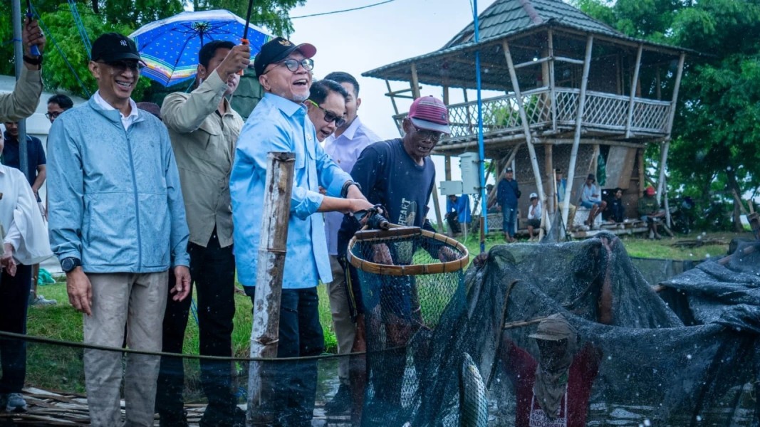 Kunjungan Menko Zulhas ke Kampung Bandeng Perkuat Ketahanan Pangan Gresik