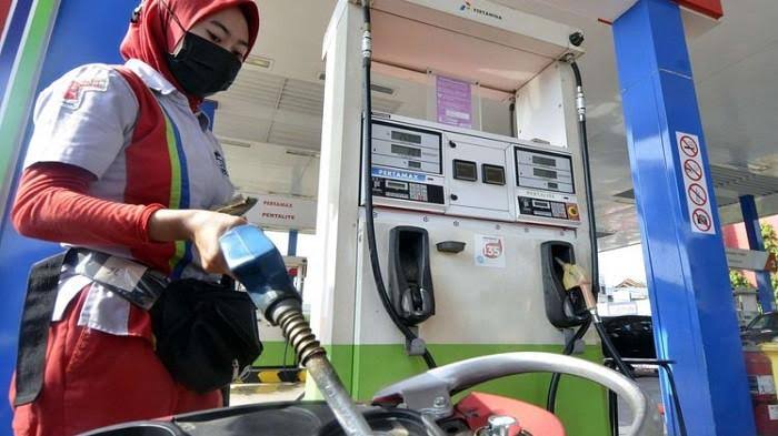 Kenaikan Harga BBM: Ujian Stabilitas Ekonomi dan Daya Beli Masyarakat