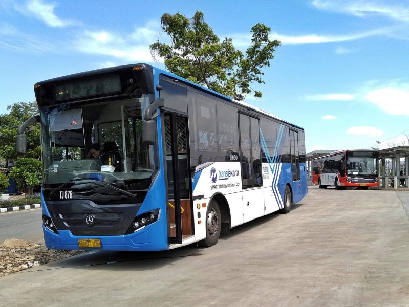 Pemprov DKI Jakarta Gratiskan Transportasi Umum untuk 15 Golongan Masyarakat: Upaya Meningkatkan Aksesibilitas dan Keadilan Sosial