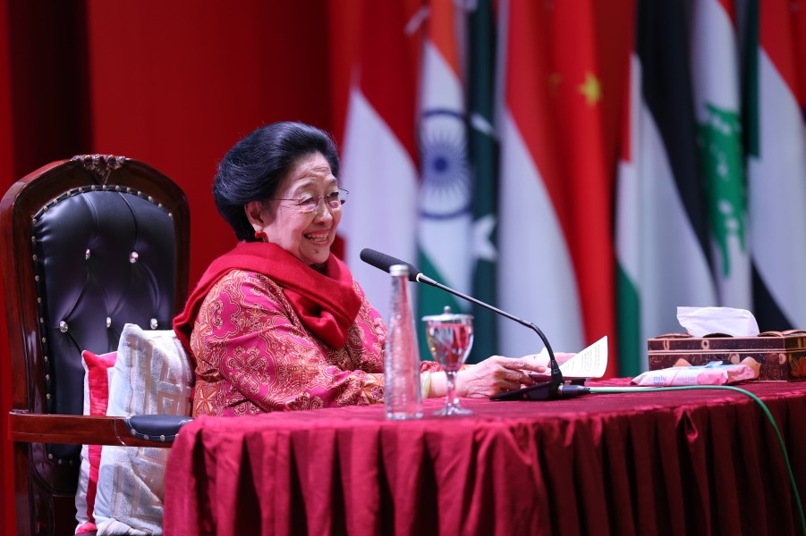 Makna Paskah Megawati Tekankan Kasih Pengorbanan dan Spiritualitas Bangsa