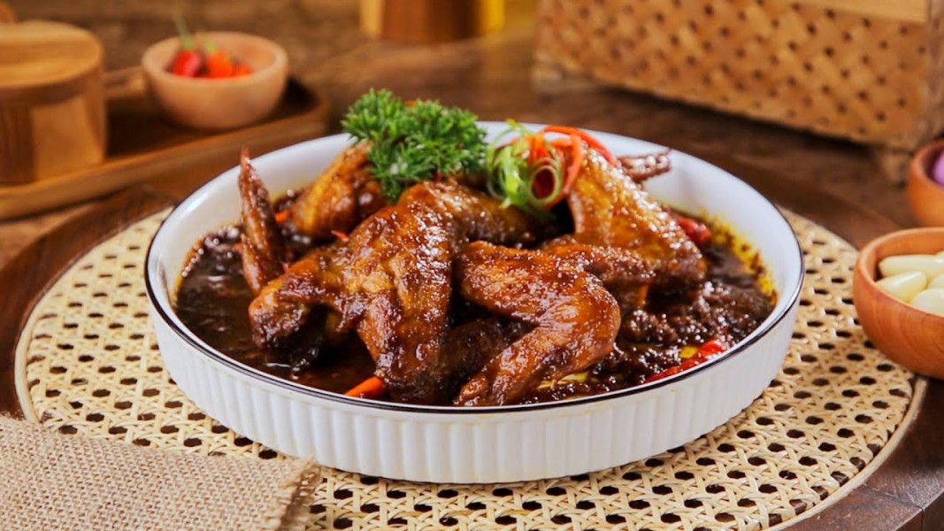 Cara Praktis Membuat Sayap Ayam Bumbu Kecap Pedas Manis Anti Gagal