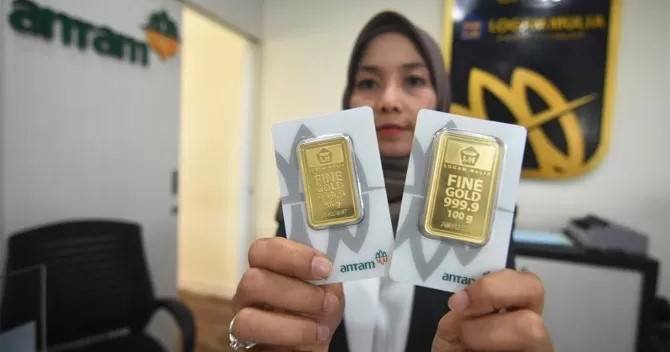 Harga Emas Antam Naik Lagi, Cetak Rekor Rp1.779.000 per Gram