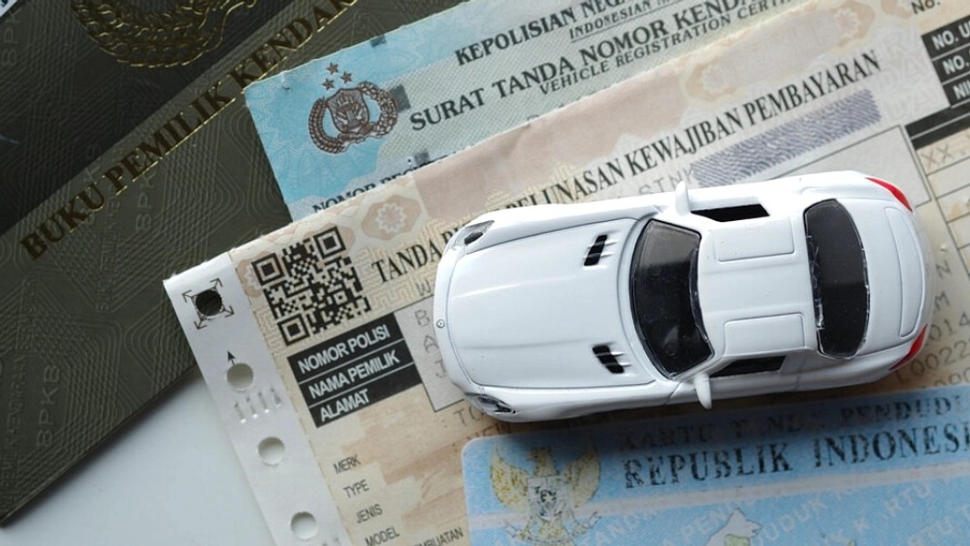 Cek Pajak Kendaraan Online 2025, Lebih Mudah Lewat HP Tanpa Antre di Samsat