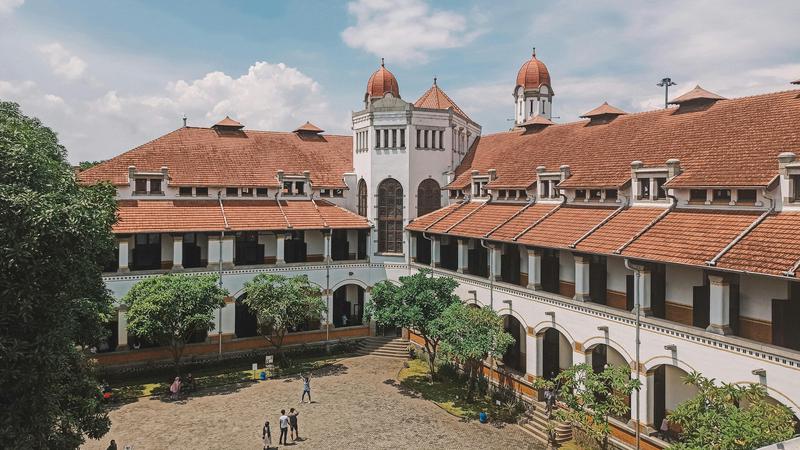 Tempat Makan Enak Dekat Kota Lama Semarang