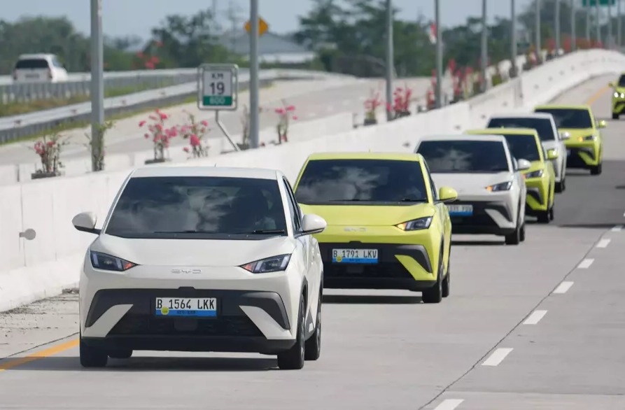 BYD Tantang Dominasi GR dan Nismo Lewat Divisi Mobil Kencang