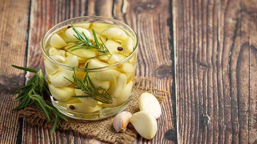 7 Manfaat Hebat Air Rebusan Bawang Putih untuk Kesehatan Tubuh