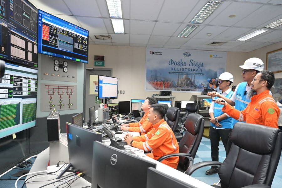 Tinjau Sejumlah Pembangkit, Dirut PLN: Sistem Kelistrikan Nasional Andal Jelang Idulfitri 1447 H