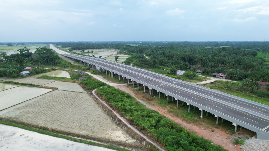 Hutama Karya Gelar Apel Siaga Serentak untuk Menjamin Kenyamanan dan Keamanan Mudik Lebaran 2025