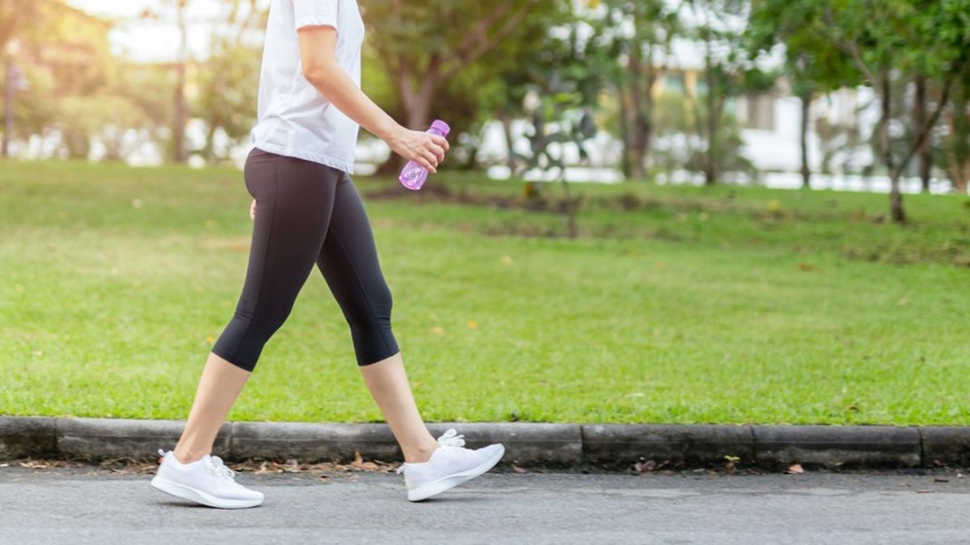 Manfaat Jalan Kaki 15 Menit Setiap Hari Bisa Tingkatkan Kesehatan Jantung Secara Signifikan