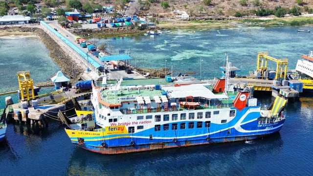 Gelombang Tinggi Mengganggu Pelayaran, ASDP Kupang Belum Beroperasi