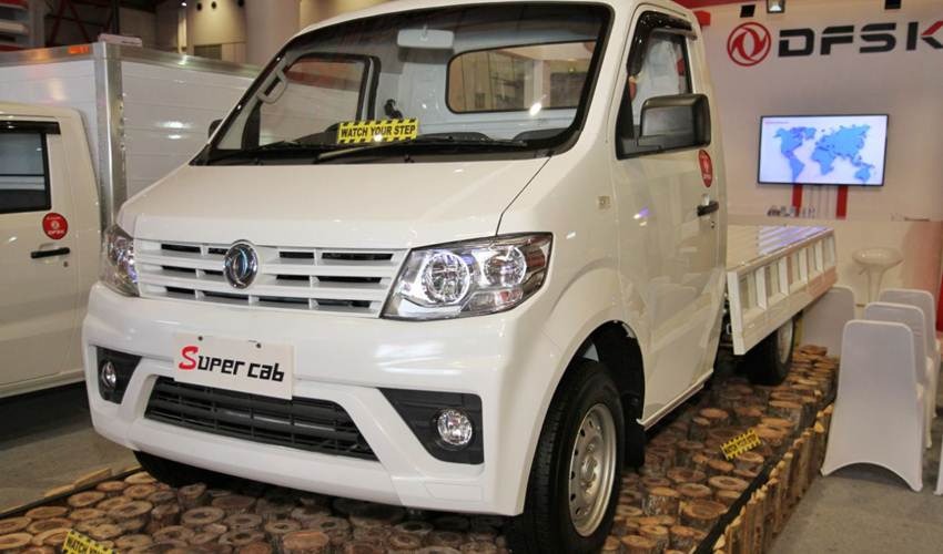 Polemik Kebijakan Impor Kendaraan Niaga Asal India Menjadi Tantangan Industri Nasional