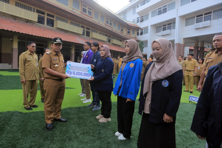 DPRD Kota Tangerang Dorong Anggaran dan Jumlah Penerima Bansos Mahasiswa Ditambah - Berita Kota Tangerang