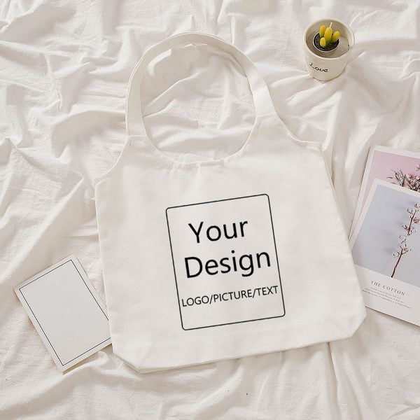 Tote Bag Custom Design adalah Menggali Tren dan Keunikan Aksesori Fashion yang Personal