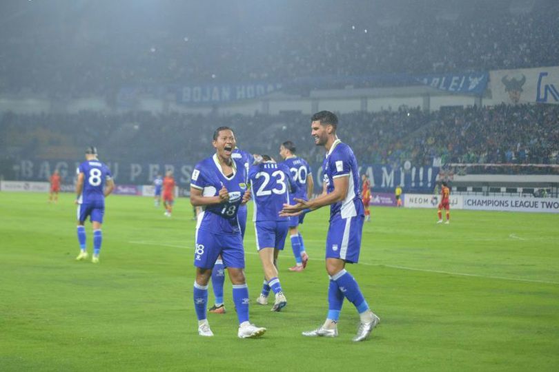Adam Alis Bicara Rendah Hati Usai Jadi Pahlawan Persib