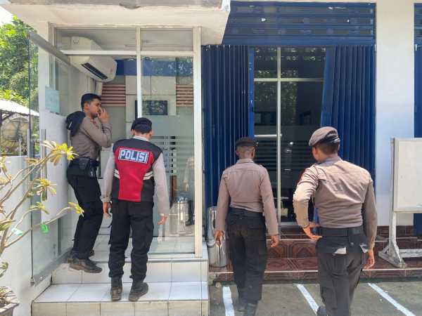Patroli Blue Light Polsek Abang Pastikan Keamanan ATM BRI di Desa Abang