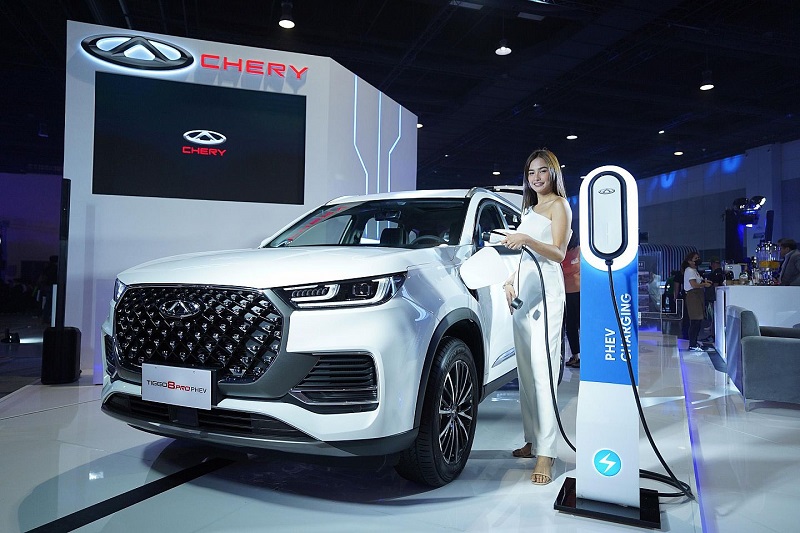 Chery Dominasi Penjualan Mobil PHEV di Indonesia 2025