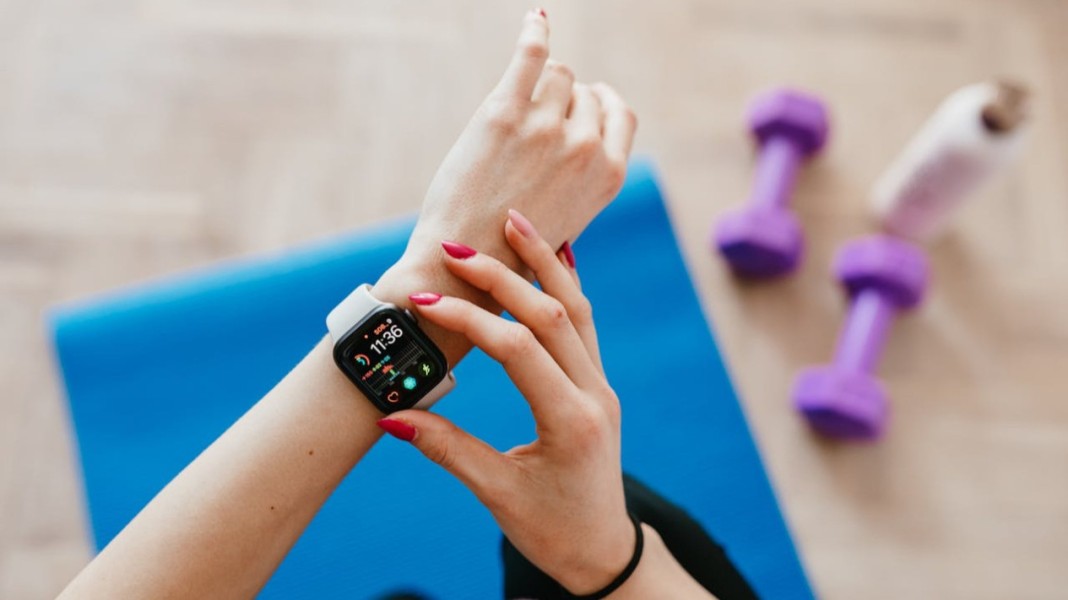 Rekomendasi Gadget Wearable untuk Cek Kesehatan: Alat Canggih untuk Memantau Kondisi Tubuh Anda Rekomendasi Gadget Wearable untuk Cek Kesehatan: Alat Canggih untuk Memantau Kondisi Tubuh Anda