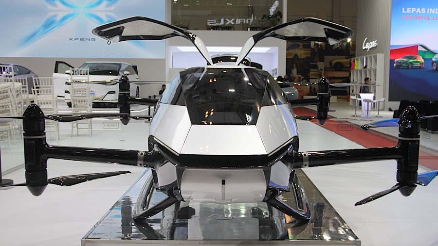 Kendaraan Terbang XPeng X2 Mejeng di GIIAS 2025