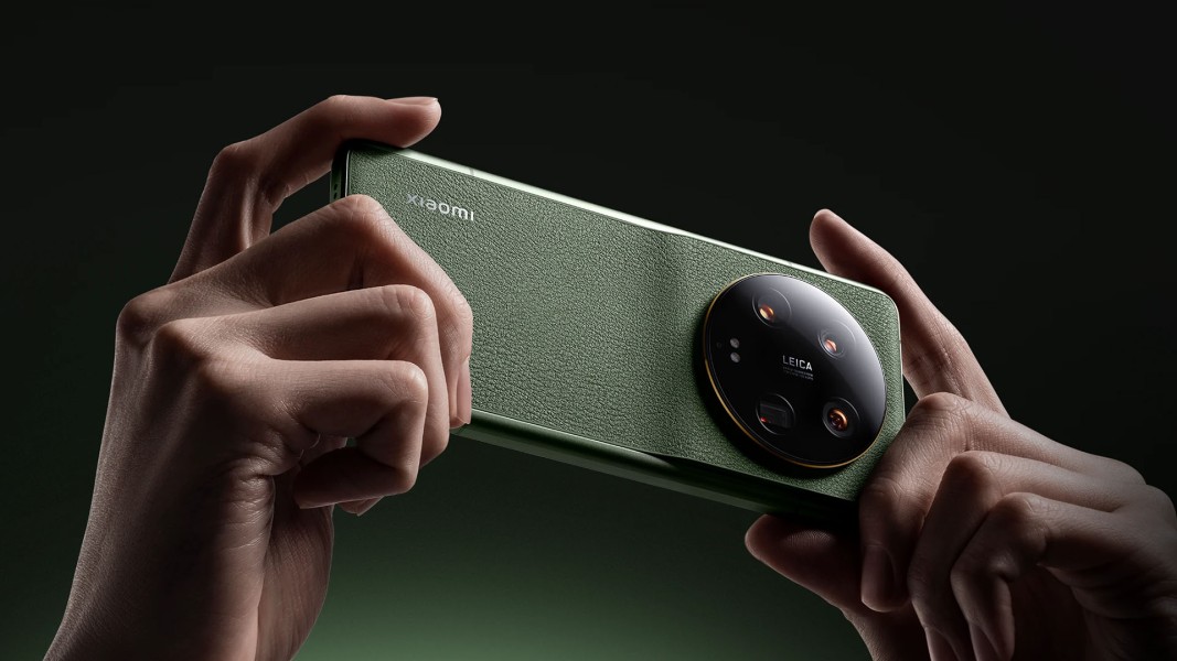 Harga Xiaomi 14 Anjlok Drastis: Smartphone Flagship dengan Kamera Leica Kini Lebih Terjangkau