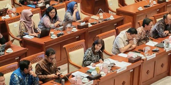 Komdigi Susun Aturan Wajib Label AI Cegah Disinformasi