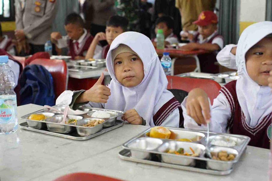 Program MBG Jadi Harapan Baru Sektor Konsumer 2025