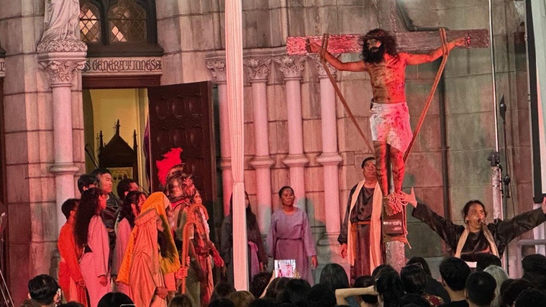 Gereja Katedral Jakarta Gelar Jumat Agung Diawali Jalan Salib