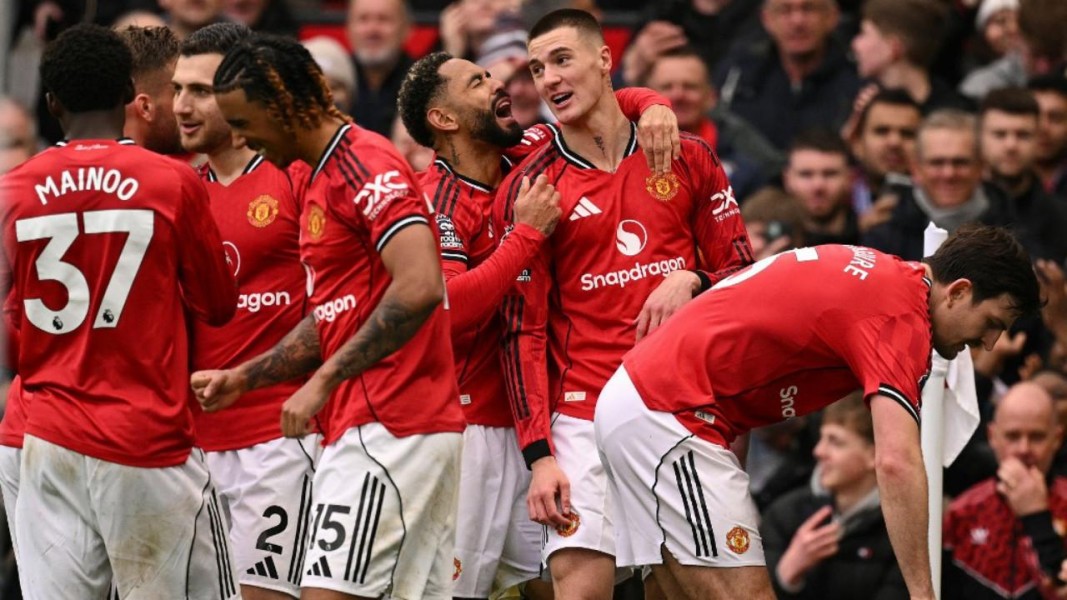 Manchester United Incar Shea Charles Murah Untuk Gantikan Casemiro Musim Panas