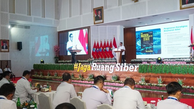 Wamenkomdigi Dorong Penguatan Infrastruktur Digital Demi Layanan Publik Aman