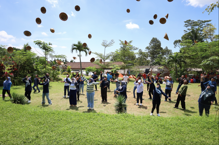 PLN UP2B Jamali melalui Program ESG tingkatkan kapasitas dan kualitas layanan Desa Wisata Lerep sehingga menarik lebih banyak pengunjung pada 2024