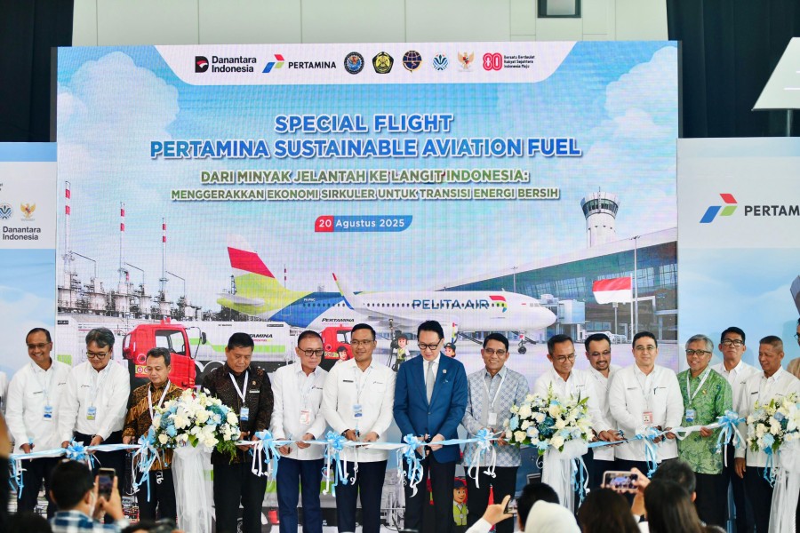 Pertamina Luncurkan Penerbangan Perdana Sustainable Aviation Fuel, Berbahan Baku Minyak Jelantah
