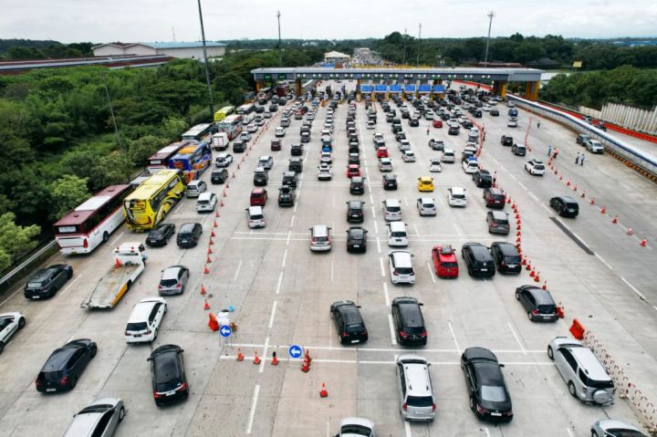 Puncak Arus Mudik Lebaran 2026 di Tol Trans Jawa Diprediksi Terjadi 18 Maret 2026