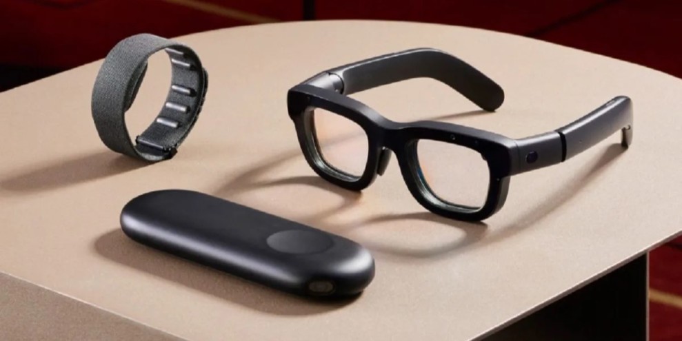 Kacamata Pintar Digadang Gantikan Smartphone Era Teknologi Baru