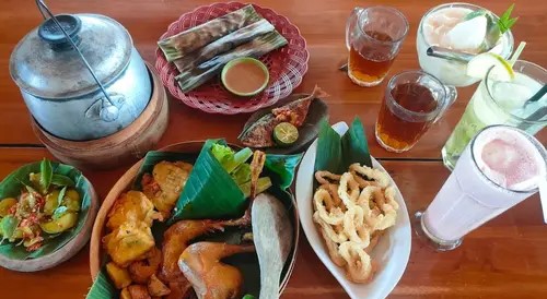15 Tempat Makan Enak di Serang 2025, Legendaris dan Kekinian
