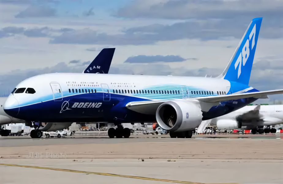 Pesawat Boeing untuk Garuda Indonesia Bawa Harapan Baru