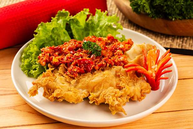Resep Ayam Geprek Sambal Korek Pedas Bikin Ketagihan dan Mudah Dibuat di Rumah