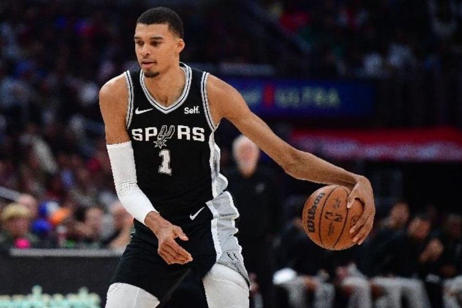 Spurs Tekuk Knicks 115-111, Wembanyama Pimpin Kemenangan di Gim 3