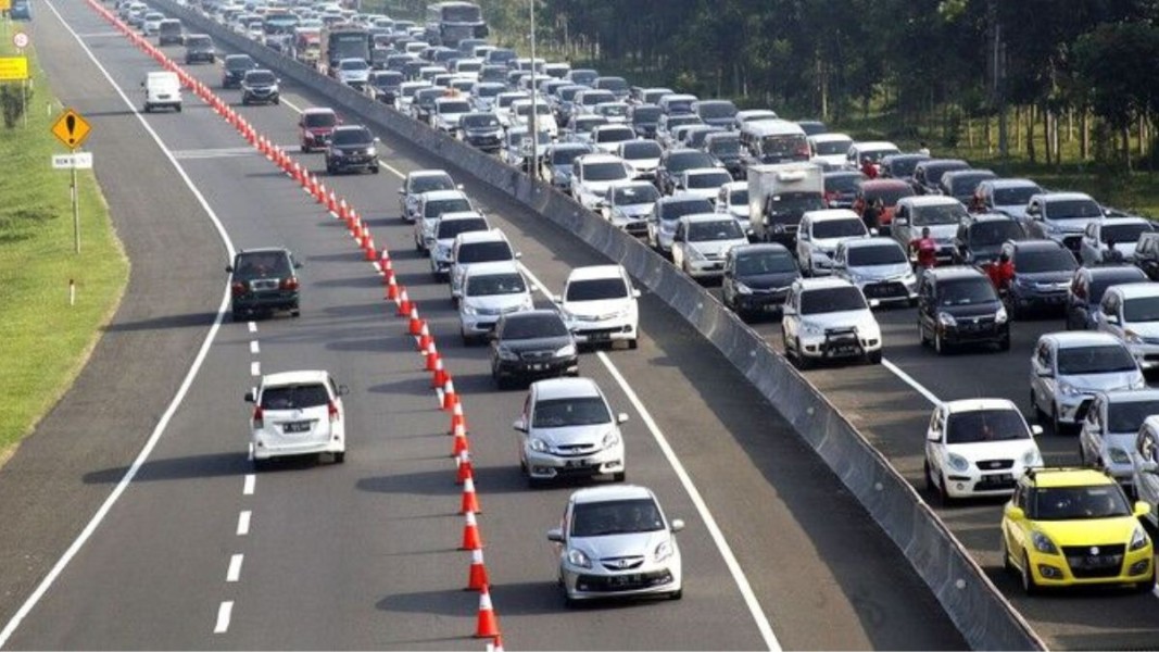 Contraflow adalah Bedanya dengan Sistem One Way dan Tipsnya